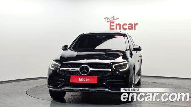 Mercedes-Benz GLC-Class GLC300e 4MATIC Coupe