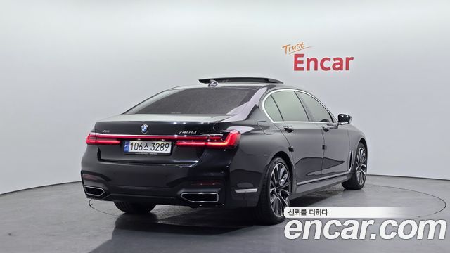 BMW 7-Series 740Li xDrive M Sport Package