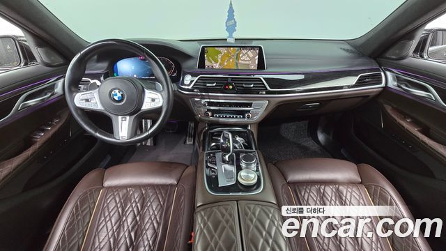 BMW 7-Series 740Li xDrive M Sport Package