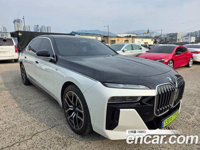 BMW 7-Series 740i sDrive M Sport