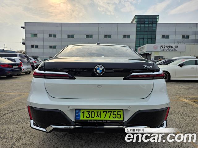 BMW 7-Series 740i sDrive M Sport