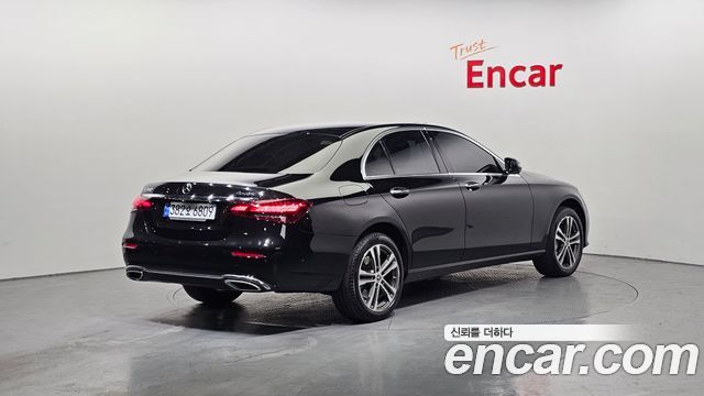Mercedes-Benz E-Class E350 4MATIC Avantgarde