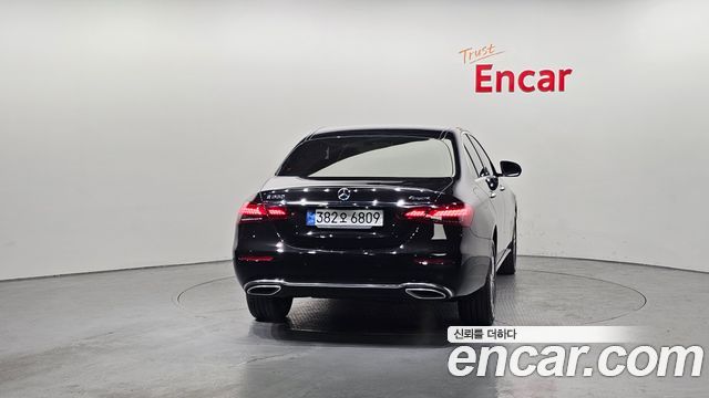 Mercedes-Benz E-Class E350 4MATIC Avantgarde