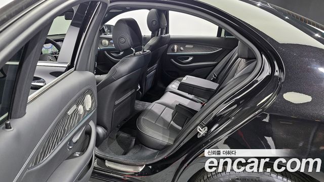 Mercedes-Benz E-Class E350 4MATIC Avantgarde