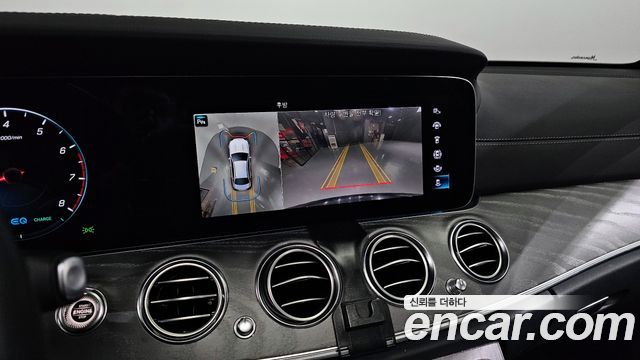Mercedes-Benz E-Class E350 4MATIC Avantgarde