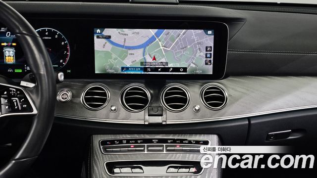 Mercedes-Benz E-Class E350 4MATIC Avantgarde