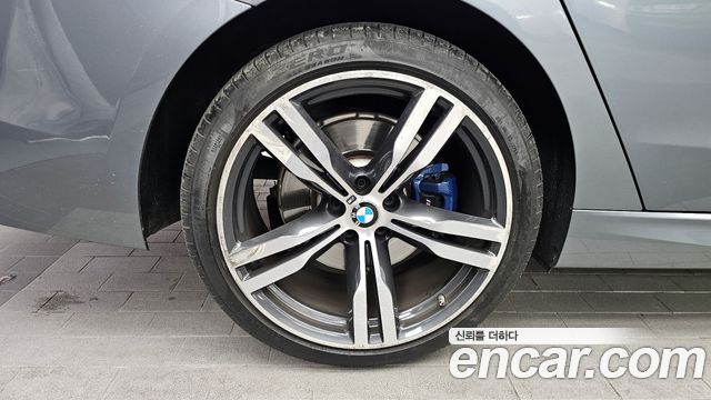 BMW Gran Turismo 640i xDrive M Sport