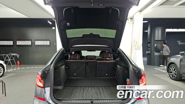 BMW Gran Turismo 640i xDrive M Sport