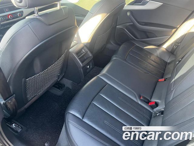 Audi A4 45 TFSI