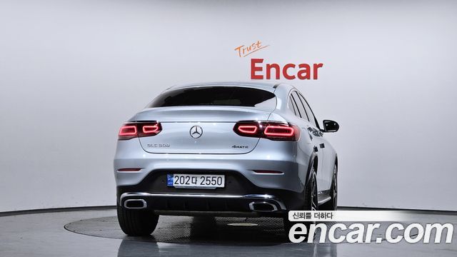Mercedes-Benz GLC-Class GCL300 4MATIC Coupe