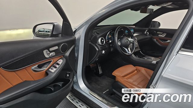 Mercedes-Benz GLC-Class GCL300 4MATIC Coupe