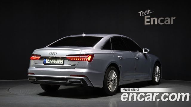 Audi A6 45 TFSI Quattro Premium