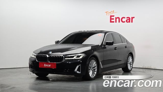 BMW 5-Series 520i Luxury