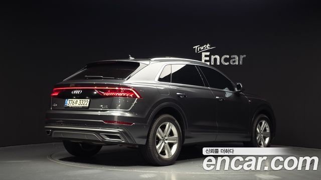 Audi Q8 45 TDI Quattro Premium