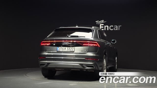 Audi Q8 45 TDI Quattro Premium