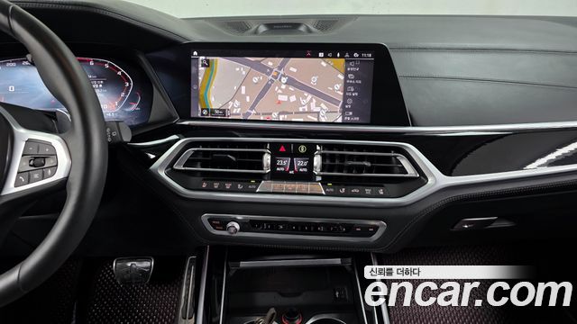 BMW X7 M50i 6STR