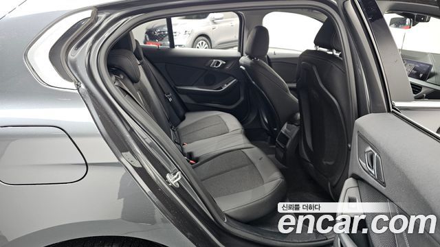 BMW 1-Series 118d Joy First Edition