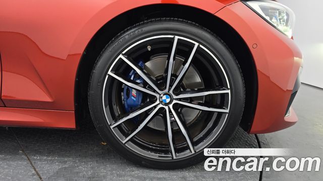 BMW 3-Series 330i M Sport