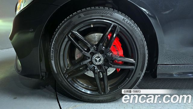 Mercedes-Benz E-Class E220d Coupe