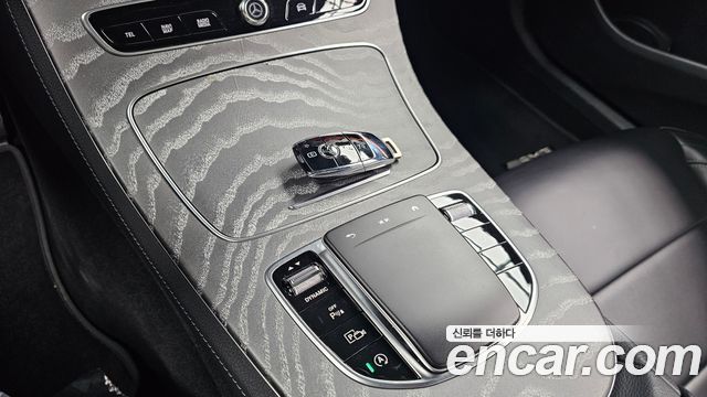 Mercedes-Benz E-Class E350 4MATIC AMG Line