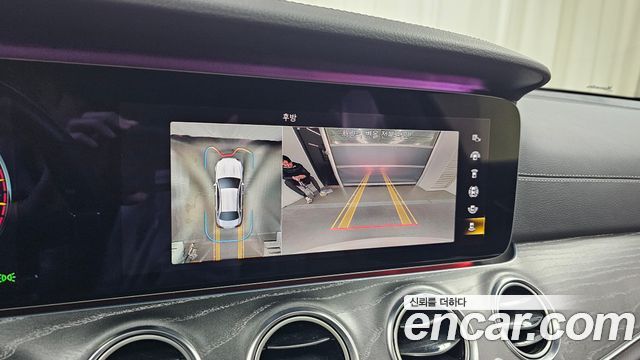 Mercedes-Benz E-Class E350 4MATIC AMG Line
