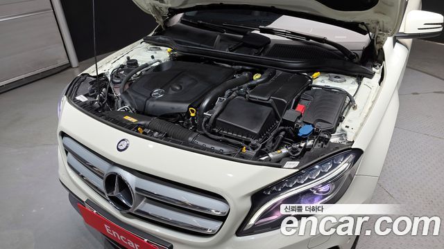 Mercedes-Benz GLA-Class GLA200 d