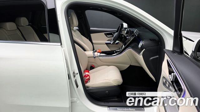 Mercedes-Benz GLC-Class GLC 300 4MATIC Avantgarde