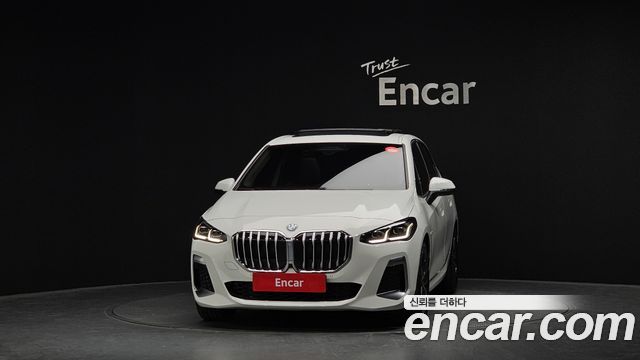 BMW 2-Series 220i M Sport Design