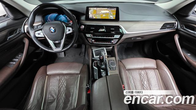 BMW 5-Series 520d xDrive Luxury Plus