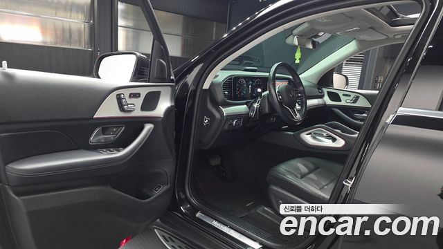 Mercedes-Benz GLE-Class GLE300d 4MATIC