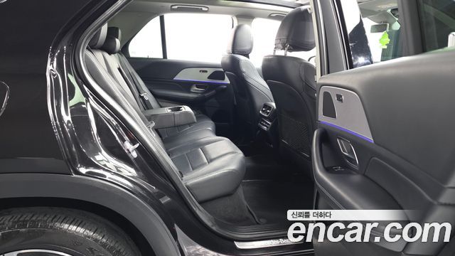 Mercedes-Benz GLE-Class GLE300d 4MATIC