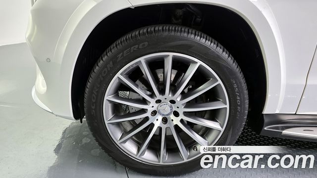 Mercedes-Benz GLS-Class GLS500 4MATIC