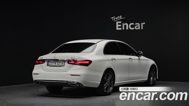 Mercedes-Benz E-Class E350 4MATIC Avantgarde