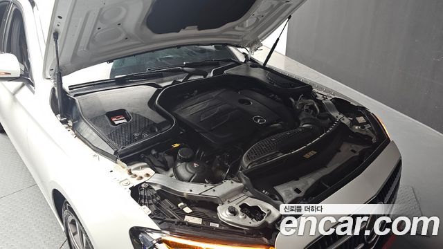 Mercedes-Benz E-Class E350 4MATIC Avantgarde