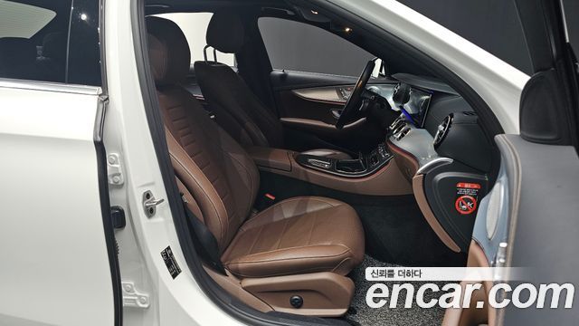 Mercedes-Benz E-Class E350 4MATIC Avantgarde