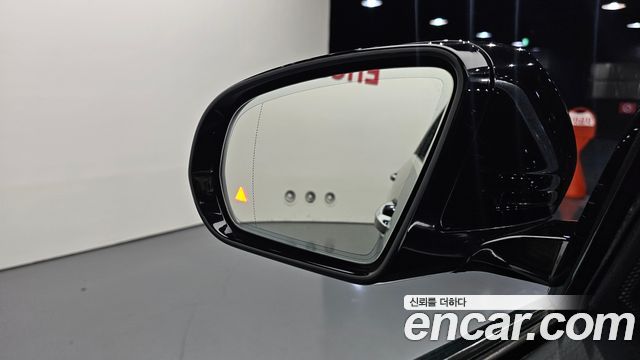 Mercedes-Benz E-Class E300 Exclusive