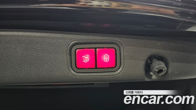 Mercedes-Benz E-Class E300 Exclusive