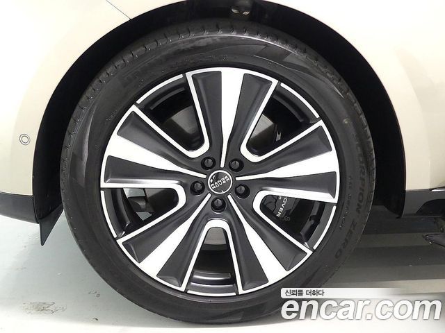 Land Rover Range Rover P530 Autobiography Long Wheel Base