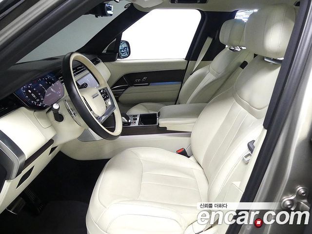 Land Rover Range Rover P530 Autobiography Long Wheel Base