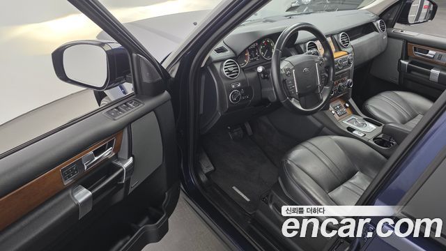 Land Rover Discovery 3.0 SDV6 SE