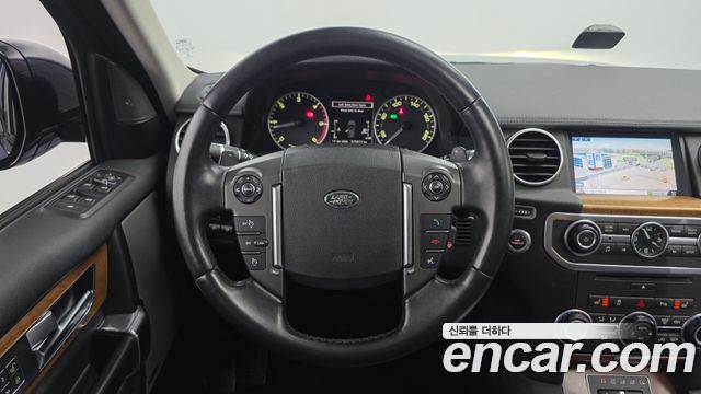Land Rover Discovery 3.0 SDV6 SE