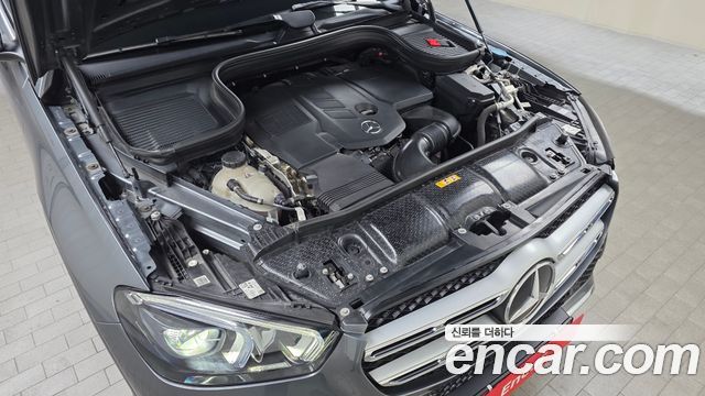 Mercedes-Benz GLE-Class GLE300d 4MATIC