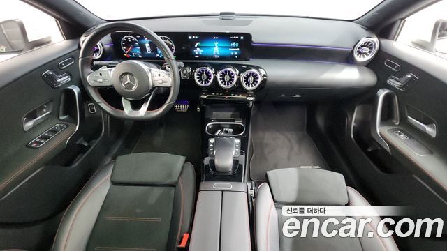 Mercedes-Benz A-Class A250 4MATIC Sedan
