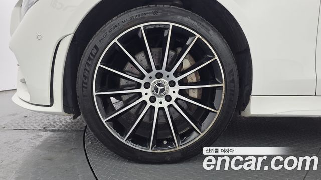 Mercedes-Benz CLS-Class CLS450 4MATIC AMG Line