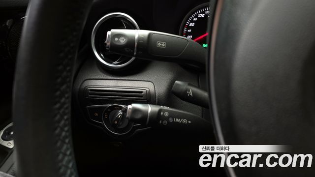 Mercedes-Benz C-Class C200 d