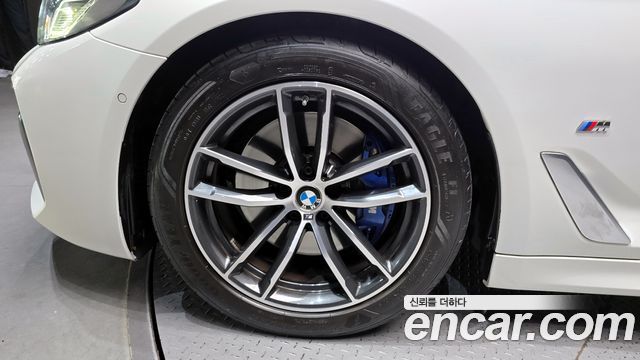 BMW 5-Series 520i M Sport