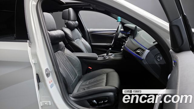 BMW 5-Series 520i M Sport