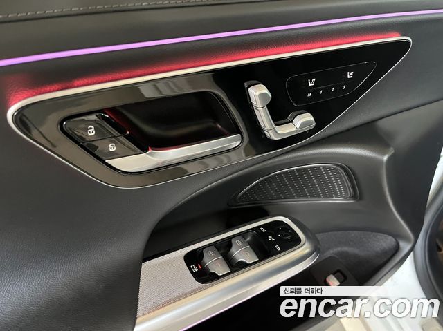 Mercedes-Benz E-Class E200 Avantgarde