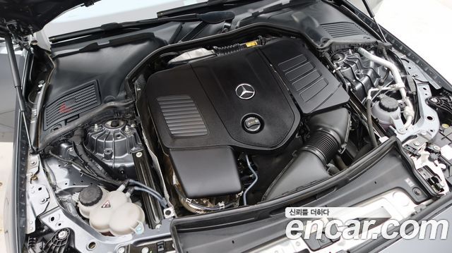 Mercedes-Benz C-Class C300 4MATIC AMG Line