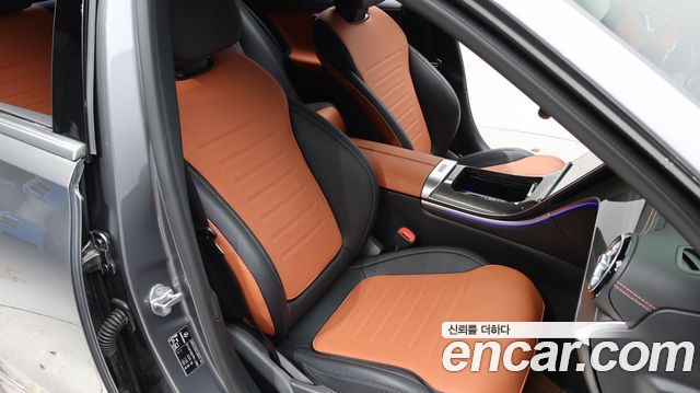 Mercedes-Benz C-Class C300 4MATIC AMG Line